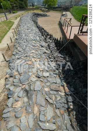 宇治川太閣堤防遺跡 宇治川太閣堤防遺跡 125286214