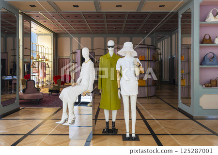 Inside GUCCI Namiki Inside GUCCI Namiki 125287001