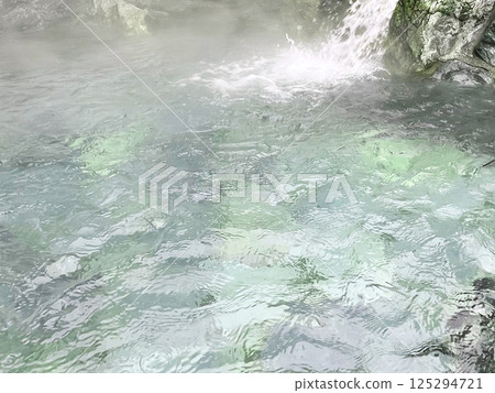 The spring water from the open-air bath 125294721