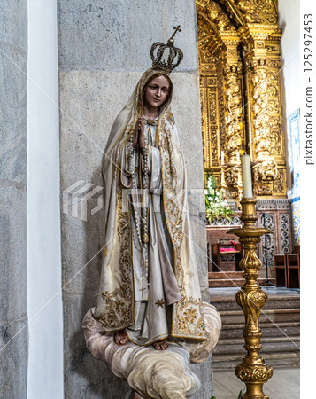 Renaissance Cathedral of St. Jame Renaissance Cathedral of St. Jame 125297453
