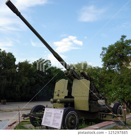 Kyiv, Ukraine August 24, 2021: Anti-aircraft gun KS-19 - a historical monument in Kyiv 125297885