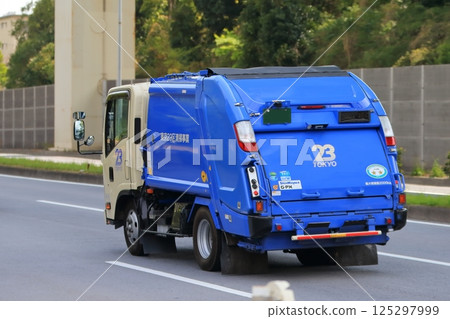 Garbage truck (garbage truck) image Garbage truck (garbage truck) image 125297999