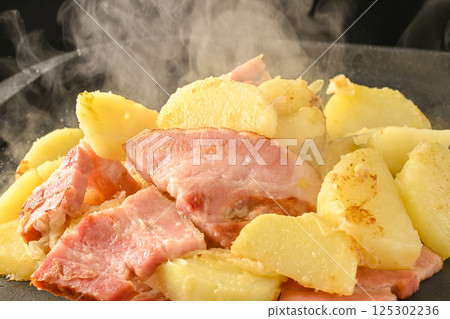 馬鈴薯培根炒菜 125302236