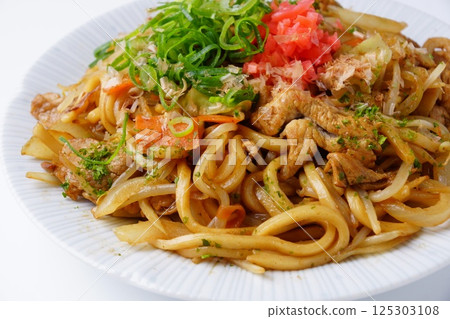 Yaki udon 125303108