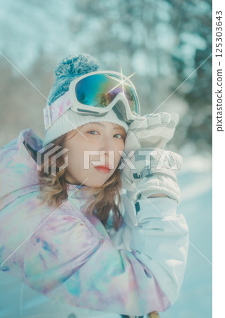 滑雪者 滑雪板 女生 125303643