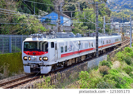 Ito Line Izu-Taga-Ajiro JR East Kumoya E491 series (Katsuta) Easti-E Ito Line Izu-Taga-Ajiro JR East Kumoya E491 series (Katsuta) Easti-E 125305173
