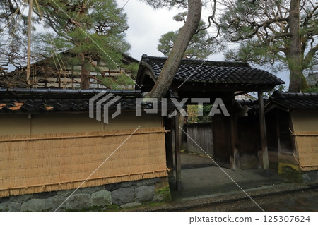 View of the samurai residence at the site of Kanazawa Nagamachi samurai residence 125307624