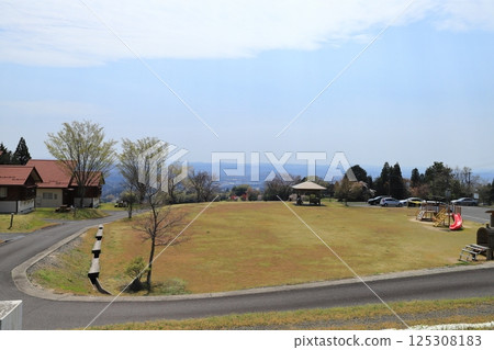 納吉山腳下的景色 納吉山腳下的景色 125308183