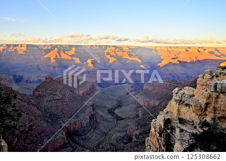 日落時分的大峽谷 125308662