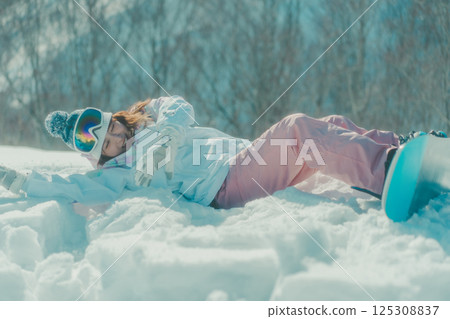 snowboard, snowboarding, snowboarder 125308837