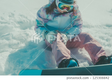 滑雪板 滑雪者 女生 125308842