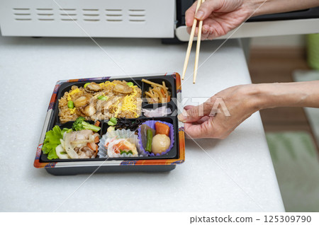 倫頓午餐輕鬆用餐 倫頓午餐輕鬆用餐 125309790