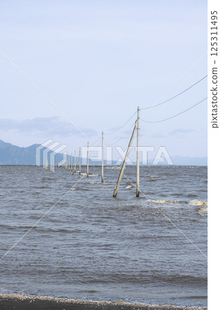 漲潮時的納加貝達海底路 125311495