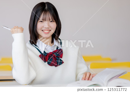 Motivated students 125311772