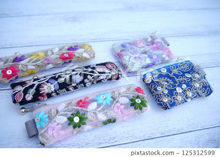 印度刺繡 125312599