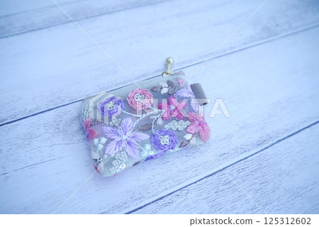 印度刺繡 125312602