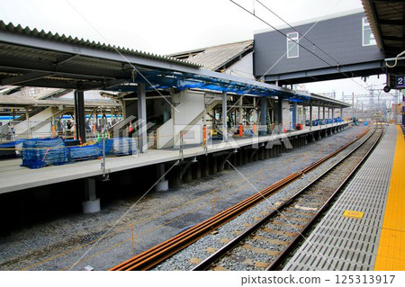 舊1號月台將改建為高架軌道…臨時下行月台「春日部站」新建3號、4號月台 舊1號月台將改建為高架軌道…臨時下行月台「春日部站」新建3號、4號月台 125313917