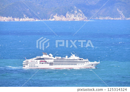 藍色的海洋 藍色的海洋 125314324