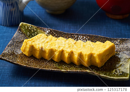 切片煎蛋捲 切片煎蛋捲 125317178