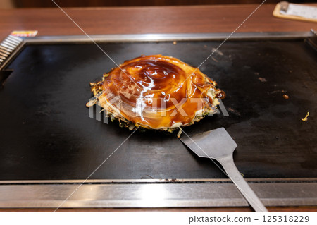 Okonomiyaki: Osaka's soul food Okonomiyaki: Osaka's soul food 125318229