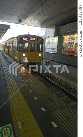 Seibu 2000 series Seibu 2000 series 125318487