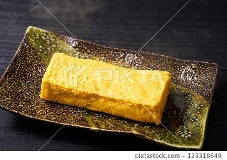 新鮮出爐的蛋捲 125318649