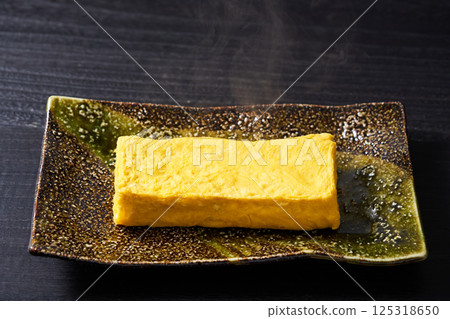 新鮮出爐的蛋捲 125318650