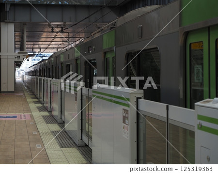 山手線到達車站 125319363