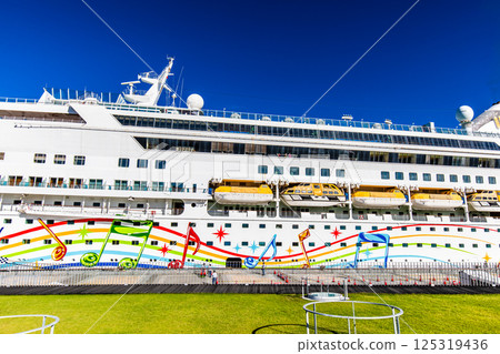 Nagasaki Port Cruise Ship Arrival (Blue Dream Melody) Matsugae Pier [Nagasaki City] 125319436