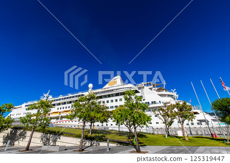 Nagasaki Port Cruise Ship Arrival (Blue Dream Melody) Matsugae Pier [Nagasaki City] 125319447