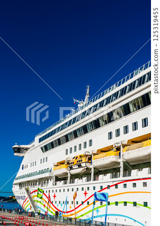 Nagasaki Port Cruise Ship Arrival (Blue Dream Melody) Matsugae Pier [Nagasaki City] 125319455