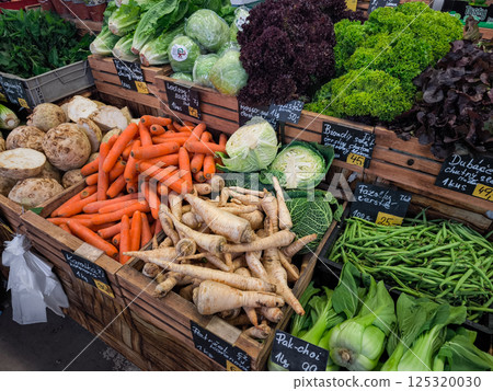 Fresh vegetables displayed at a farmers Holesovice market in Prague, Czech republic 125320030