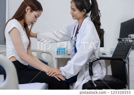 Stressed patient are treated by a psychologist or doctor in a psychiatric clinic. Patients reported symptoms of depression, stress, irritability, and life problems 125320355