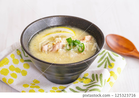 鹽檸檬湯飯 125323716