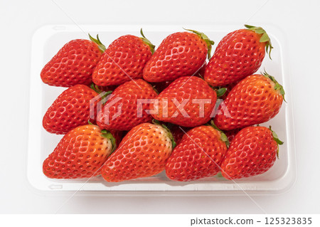 Ichigo entered the pack 125323835