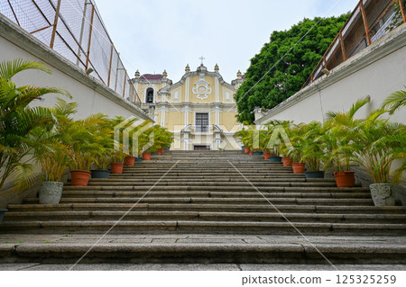 World Heritage Site: St. Joseph’s Seminary and Church / Macau 125325259
