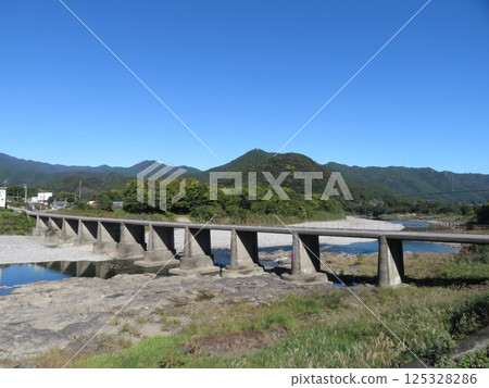 Nakaniyodo Submerged Bridge, Ochi Town, Kochi Prefecture Nakaniyodo Submerged Bridge, Ochi Town, Kochi Prefecture 125328286