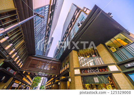 Tokyo cityscape in Japan, overlooking Nihonbashi Muromachi, CORED Muromachi 1, CORED Muromachi 2, etc. 125329008