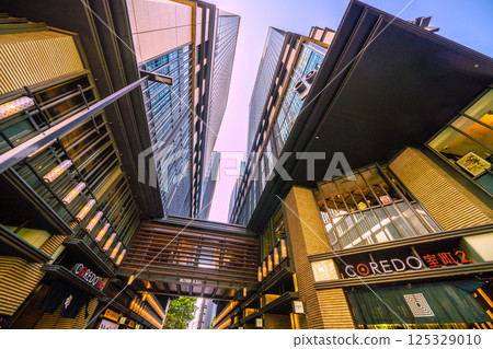 Tokyo cityscape in Japan, overlooking Nihonbashi Muromachi, CORED Muromachi 1, CORED Muromachi 2, etc. 125329010