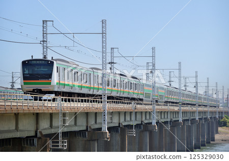 東海道本線 茅崎平塚 JR東日本 E233系 3000系 E02編組（國府） 125329030