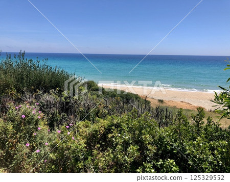 The blue sea of Southern Italy 125329552