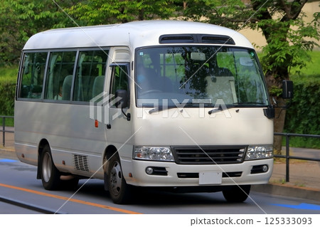 微型客車圖片 125333093