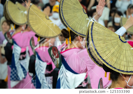 A Hot Night of Awa Odori 125333390