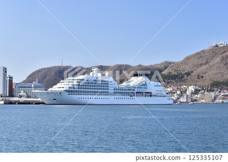 Photographing the cruise ship Seabourn Quest calling at Hakodate Port in spring in Hakodate, Hokkaido Photographing the cruise ship Seabourn Quest calling at Hakodate Port in spring in Hakodate, Hokkaido 125335107