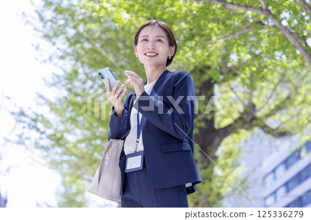 Portrait of a woman with a business smartphone 125336279