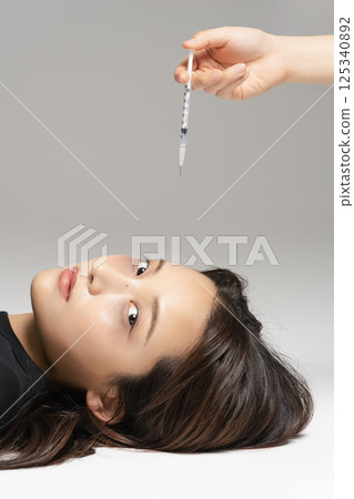 A young man in his 20s addicted to various drugs and drugs A young man in his 20s addicted to various drugs and drugs 125340892