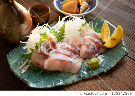 Black rockfish sashimi (1) Black rockfish sashimi (1) 125342536