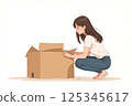 關閉有膠帶的婦女一個紙板箱 125345617