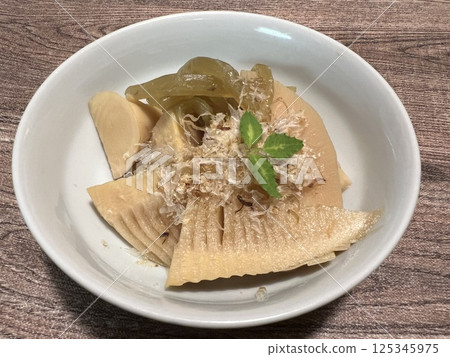 Delicious stew of bamboo shoots and butterbur Delicious stew of bamboo shoots and butterbur 125345975