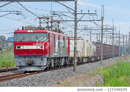 Tohoku Main Line, Kurihashi-Higashiwashimiya, JR Freight, EH500-40 (Sendai) Tohoku Main Line, Kurihashi-Higashiwashimiya, JR Freight, EH500-40 (Sendai) 125346039